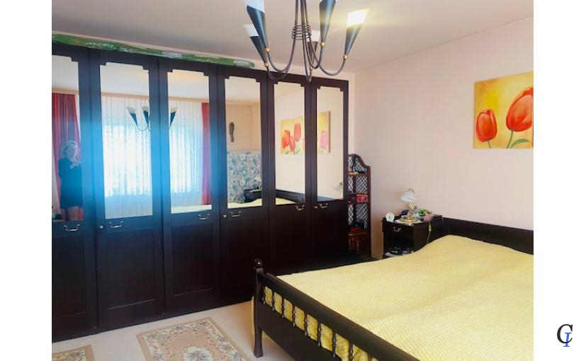 Schlafzimmerschrank
